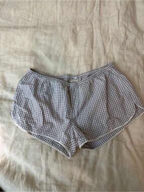 Aerie gingham shorts in Light Gray